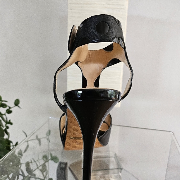 Betsey Johnson Size 8 1/2 M Black Polka Dot 5 inch Stilettos - Picture 2 of 6